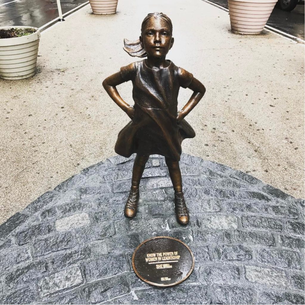 Fearless Girl statue