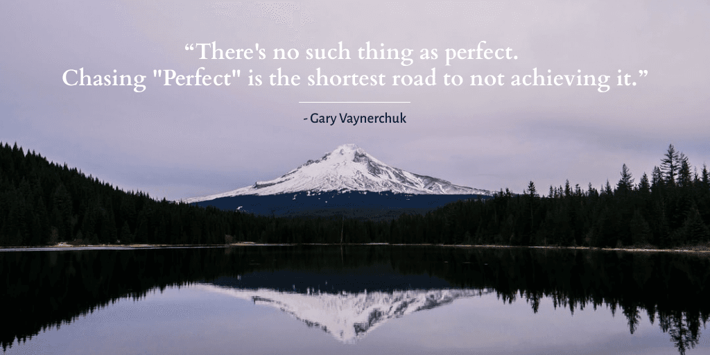 snowy-mountain-background-quote-twitter-post-template-thumbnail-img