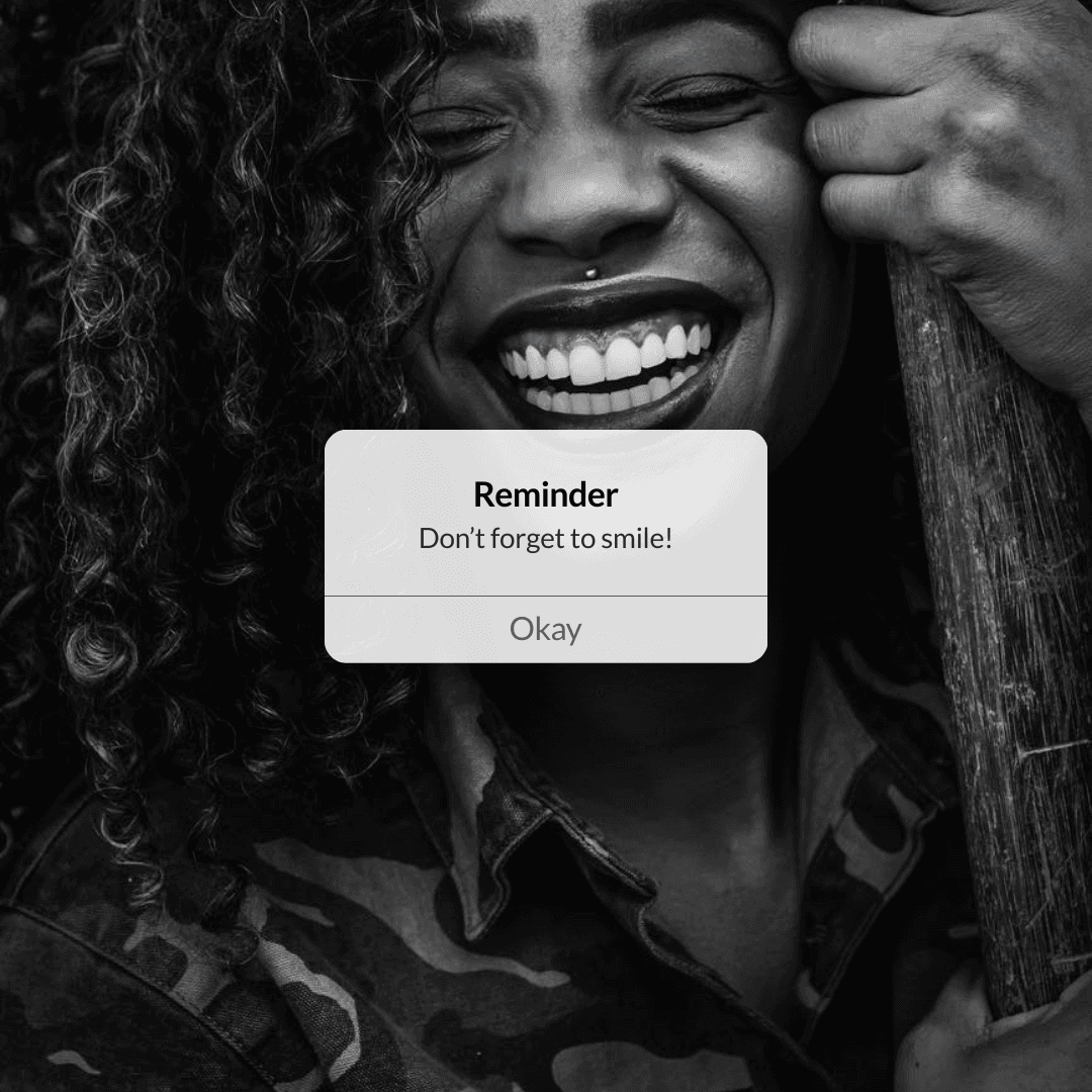 black-and-white-smiling-woman-reminder-instagram-post-thumbnail-img